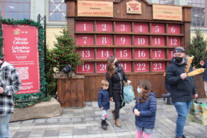 advent calendar lac leamy 2022 ottawa christmas market